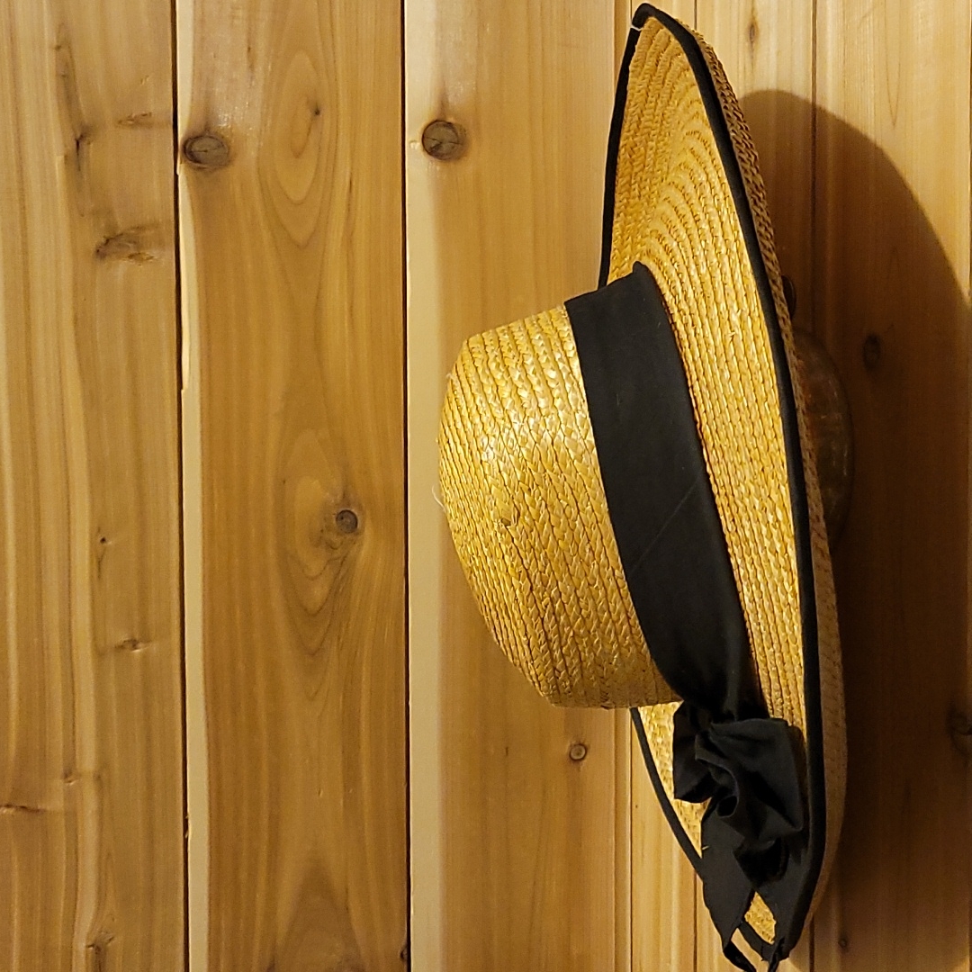 Straw Hat.